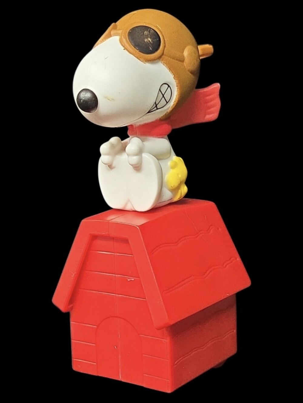 2018 McDonalds Peanuts Imaginary World Of Snoopy Collection